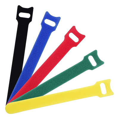 comprare Fascette ferma-cavo del gancio dei legami di cavo del Velcro della gestione del cavo e del Velcro del ciclo 10mm-100mm fabbricazione online